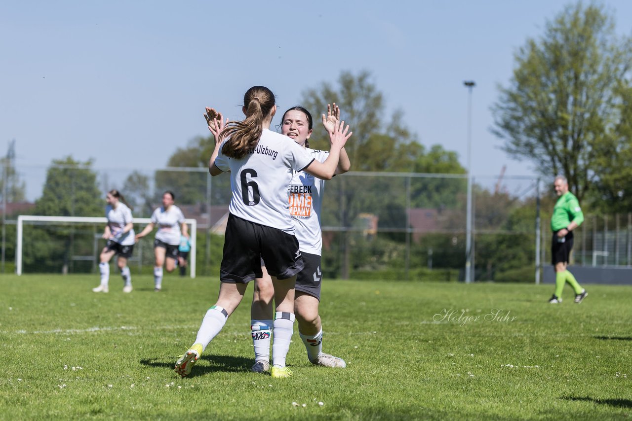 Bild 93 - wBJ SV Henstedt Ulzburg - FSG Oldendorf Itzehoe : Ergebnis: 6:3